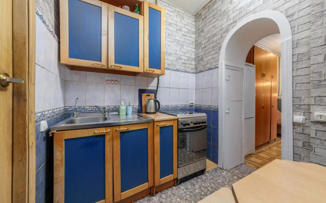 DeRent Aparts (ДеРент Апартс) на переулке Антоненко