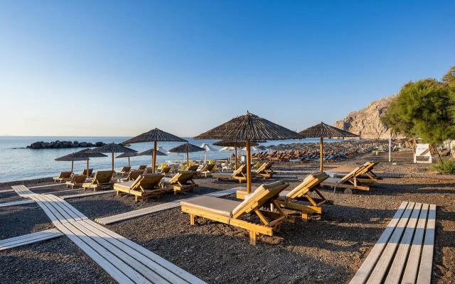 Nissia Beach Apartments and Suites