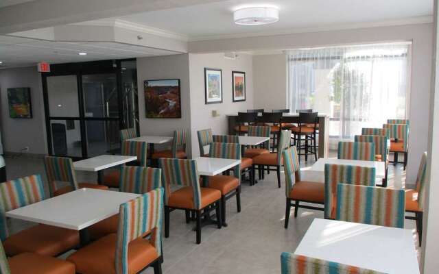 Quality Inn & Suites