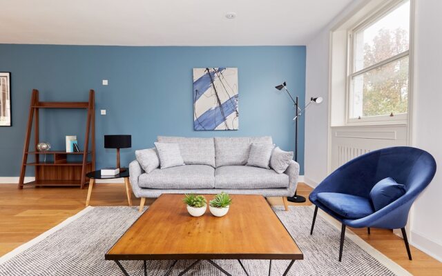 Stunning Knightsbridge Suites by Sonder