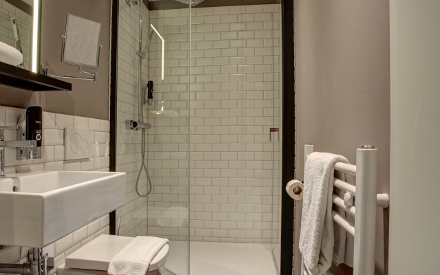 Vienna House Easy by Wyndham Hamburg