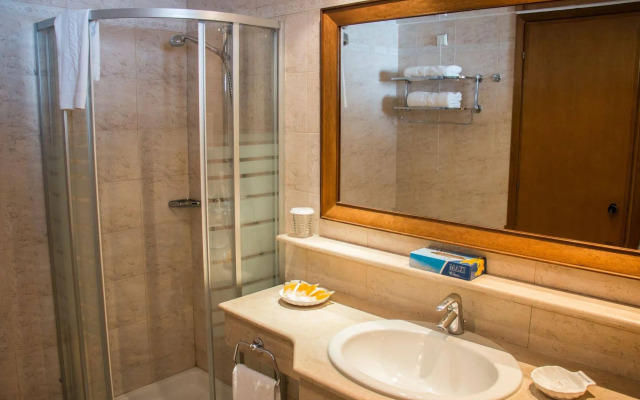 Aegean Melathron Thalasso Spa Hotel