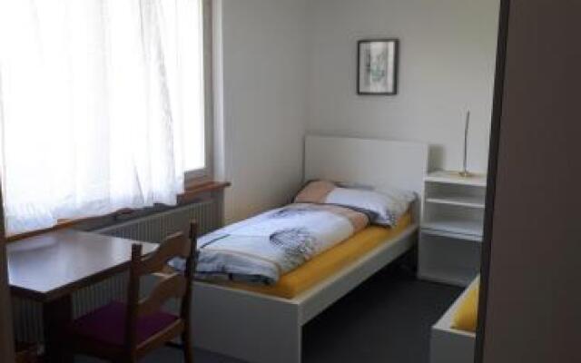 good bed Deitingen