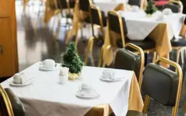 Grand Hotel