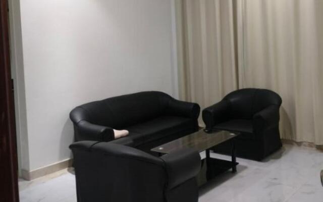 Corniche Hotel Apartments