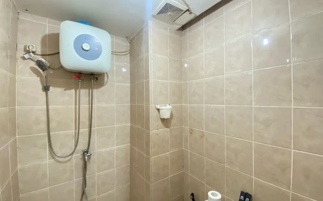 Affordable Studio Room Pool View Pinewood Jatinangor Apartment