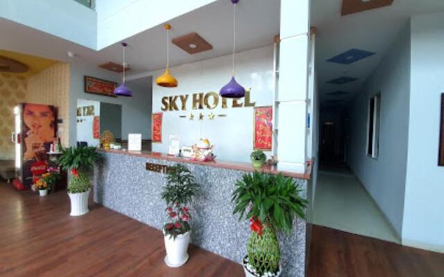 Sky Hotel by ZUZU