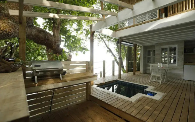 Hidden Cove Eco Retreat