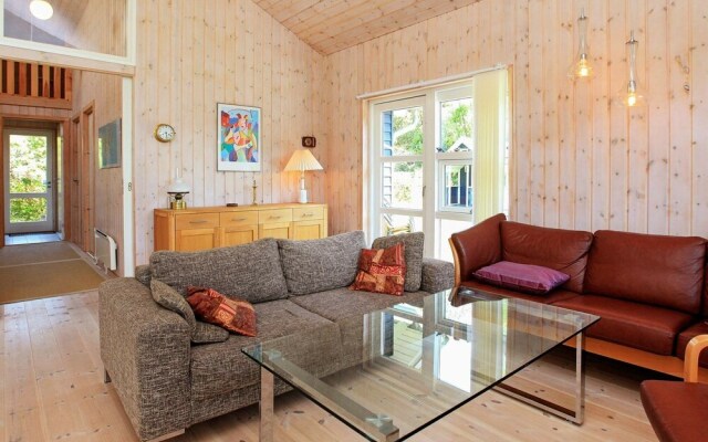 Comfortable Holiday Home in Rødby Near Sea