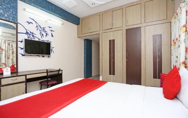 OYO 730 Hotel Karishma Homes