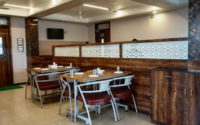 Suruchi Hotel