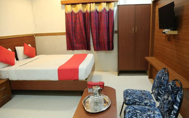 OYO 23687 Kumaran Millennium Residency