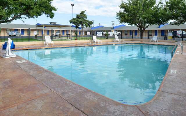 Americas Best Value Inn Lubbock E