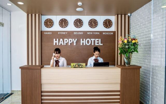 Happy Hotel
