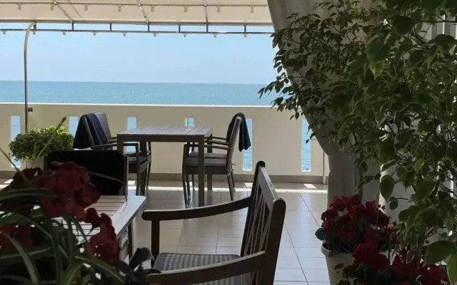 Mayak Hotel