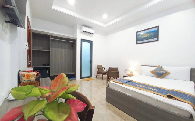 Seaside Hotel