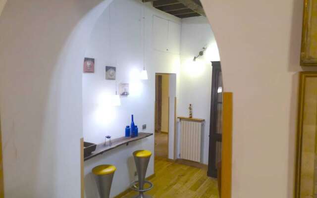 Palace of the Masks in the Heart of Rome