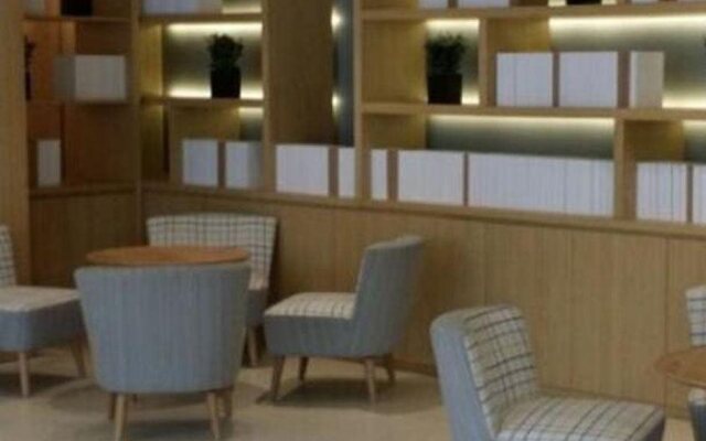 Ji Hotel Zhuhai Gongbei Branch