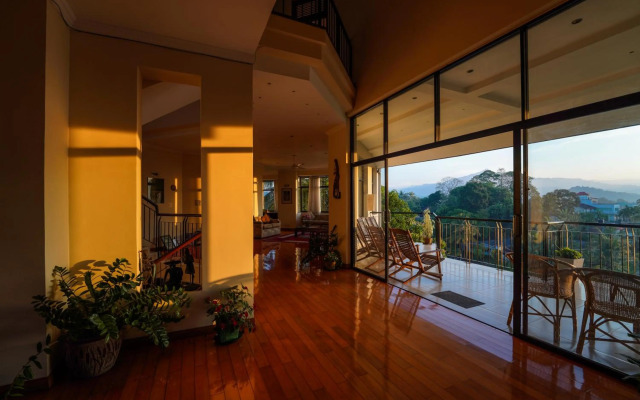 Alpha Homes - Mountain Views