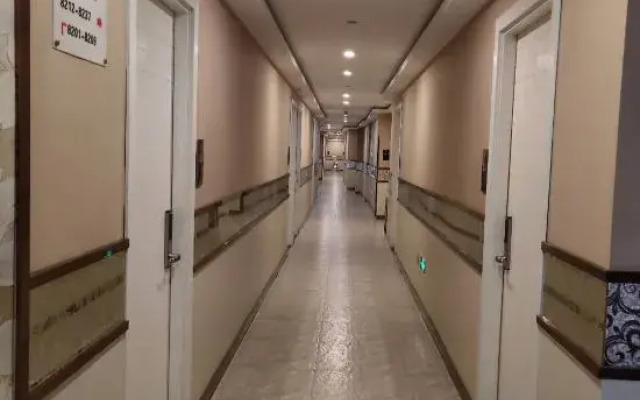 Yunhe Brilliant Business Hotel