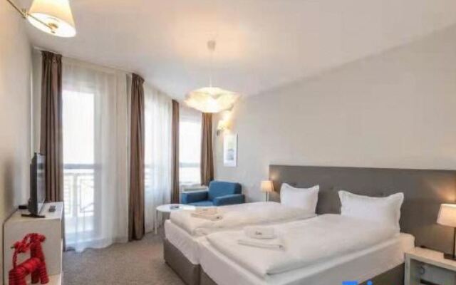 Yiyang Langtian Hotel