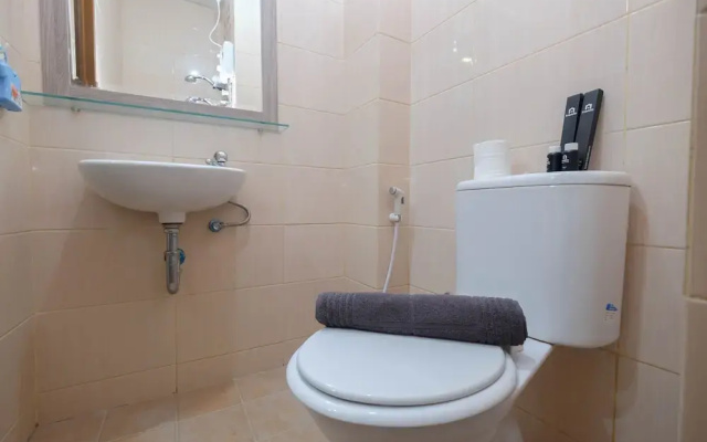 Comfortable and Cozy Stay Studio at Dave Apartment