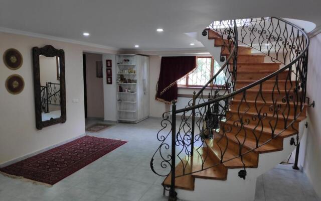 Hotel Likani Vip Hall