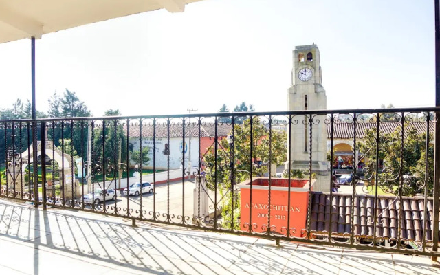 OYO Hotel Del Centro