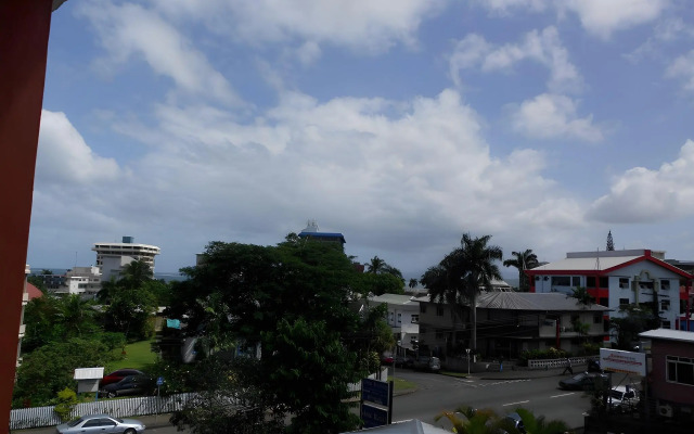 Elixir Hotel and Serviced Apartments