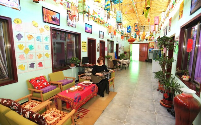 Dunhuang 8090 Guest House