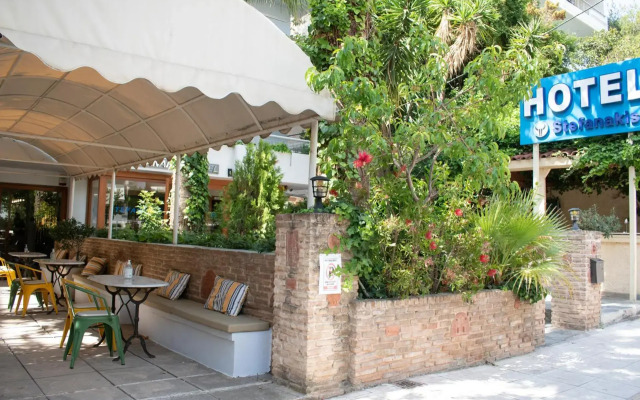 Stefanakis Hotel & Apartments