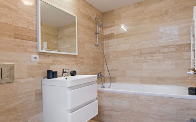 Vernescu Luxury Residence