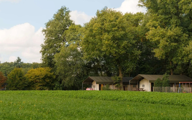 Atmospheric Tent Lodge With Dishwasher, in Twente
