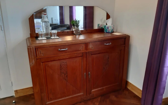 Les Volets Verts Aulnay