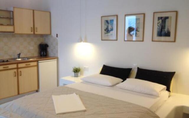Giannoulis Hotel