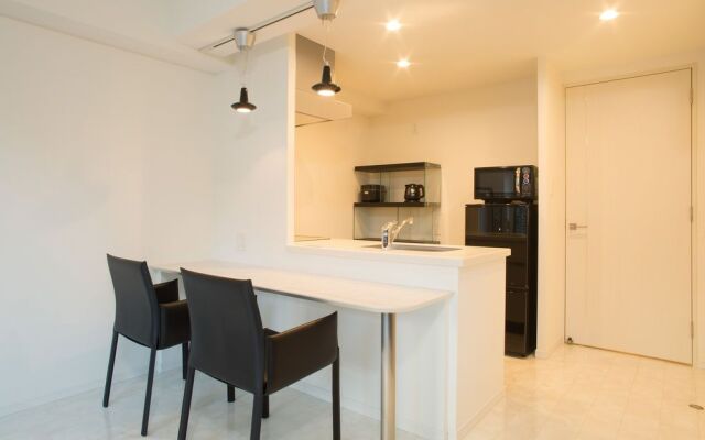 Serenite Umedakita Premium