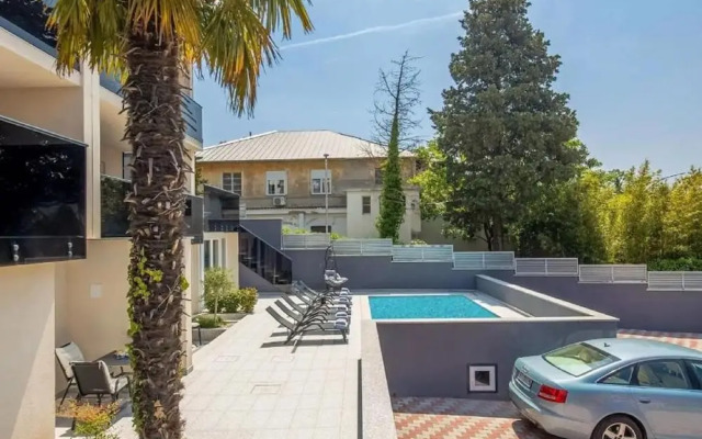 Apartment in Croatia Near Stunning Coastline