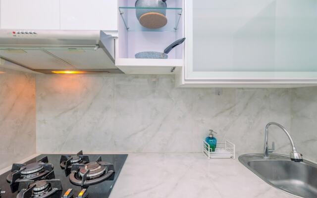 Cozy Stay And Spacious 3Br At Nifarro Park Apartment