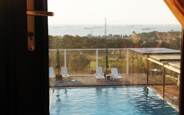 Monachus Boutique Hotel