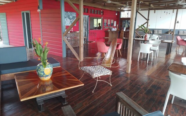 Villa F&B