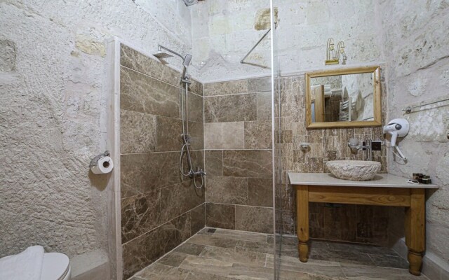Avilla Cave Hotel