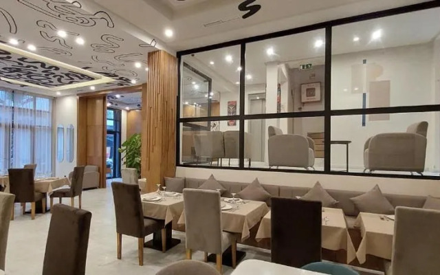 Unico Hotel