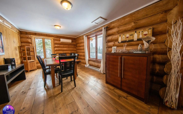 Chalet Le St-Côme - SPA- Billard- PISCINE by Galaxia