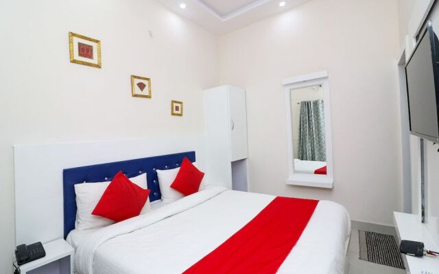 OYO 37492 Fab Home Stay