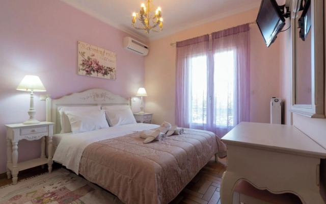 Nautilus Luxury Suites