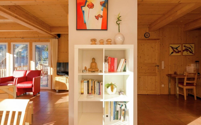 Luxurious Chalet in Hohentauern With Jacuzzi Near Lake