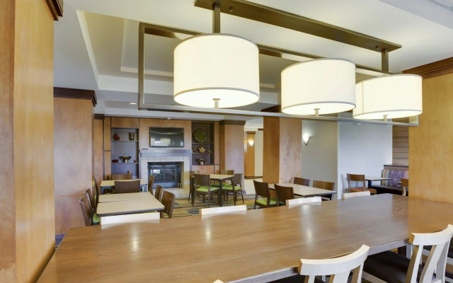 Fairfield Inn & Suites by Marriott South Hill