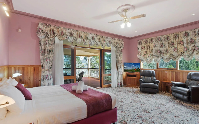 Robyns Nest Boutique Resort