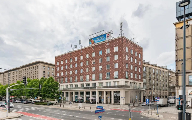 Swietokrzyska 16 (E-G) by Homeprime