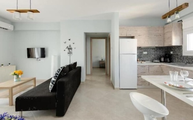 Bright Spacious Two-bedroom Apartment